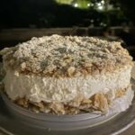 פשטידת אטריות ובשר במחבת 